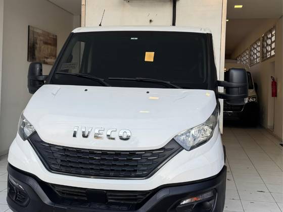 IVECO DAILY 3.0 TURBO DIESEL 35-150 CHASSI CS MANUAL